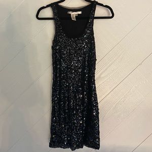 MAX Studio 🎥 sequined sleeveless mini dress